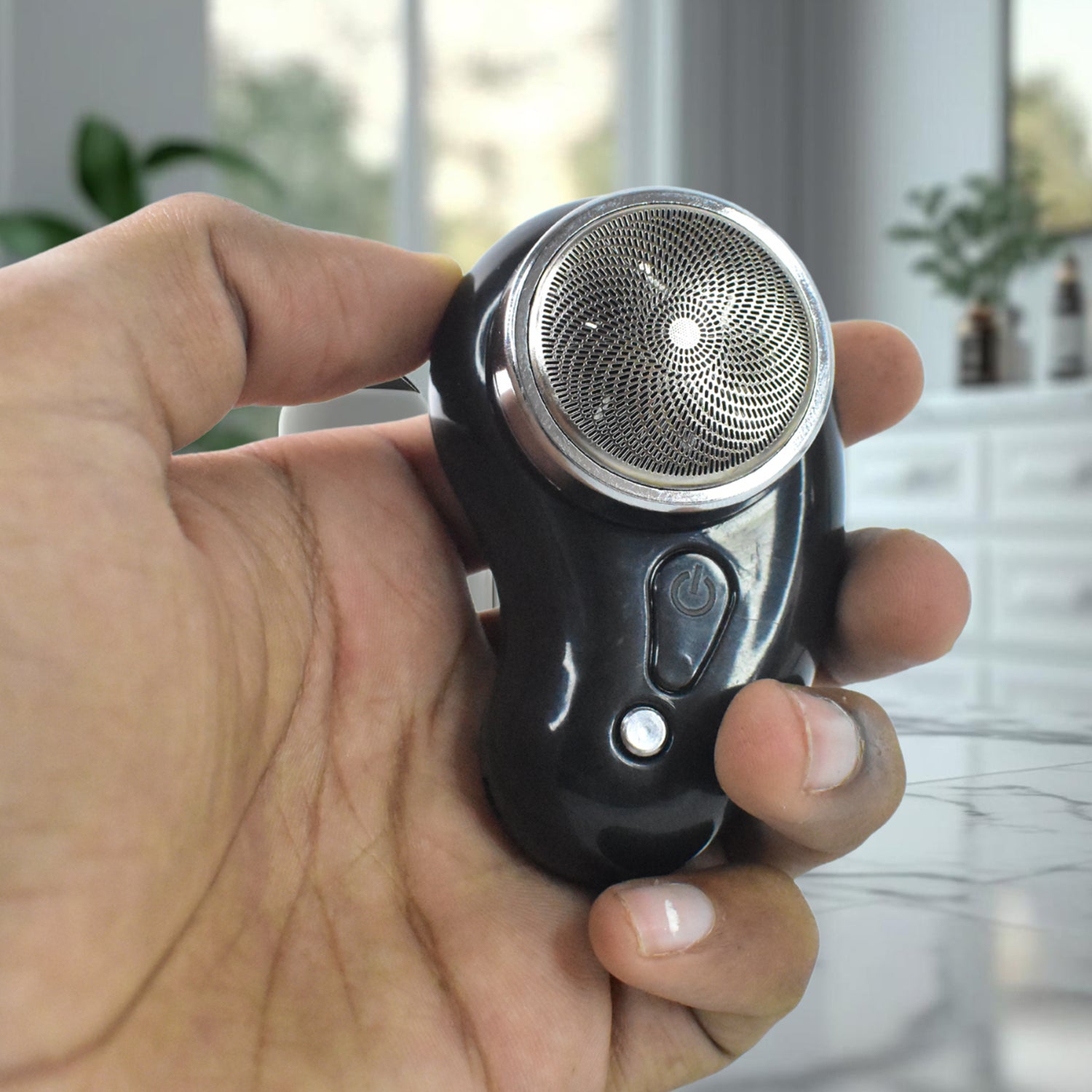 Powerful Trimming Portable Electric Shaver / Clipper (1 Pc)