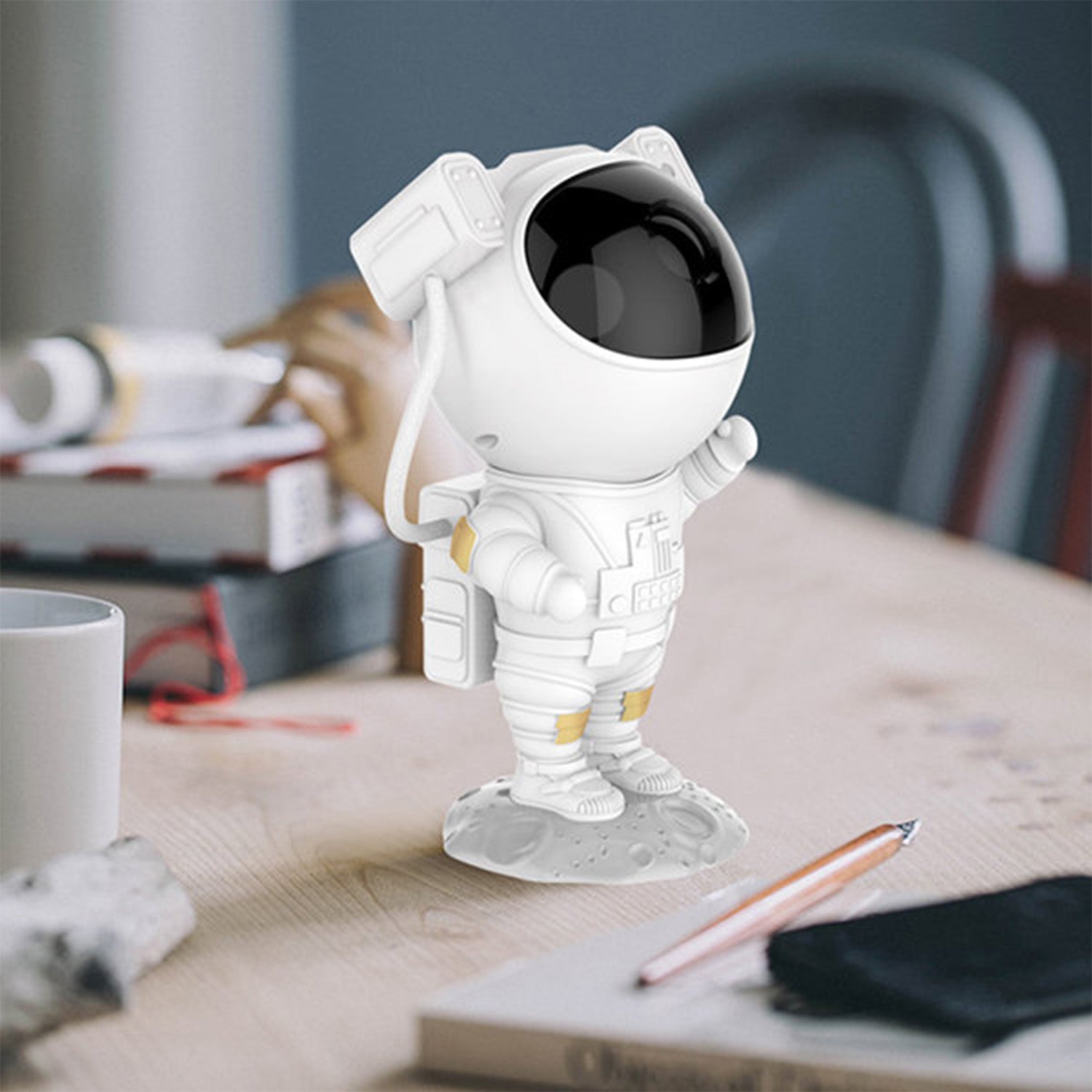 Robot Astronaut Galaxy Projector Night Lamp with Remote Control